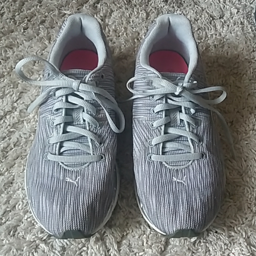 Puma Bravery Running Sneaker Size 7